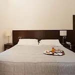 알베르고 델 골포 호텔 3*