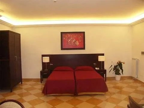 阿尔伯格德尔高尔夫酒店