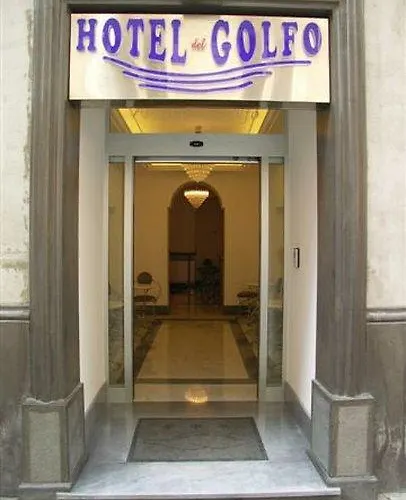 阿尔伯格德尔高尔夫酒店