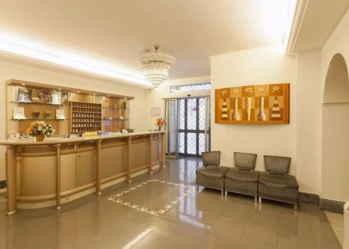 阿尔伯格德尔高尔夫酒店 3*