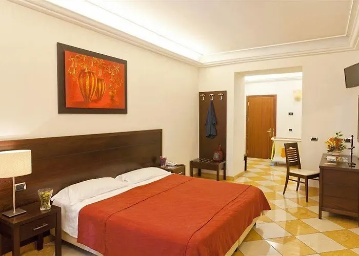 阿尔伯格德尔高尔夫酒店 3*