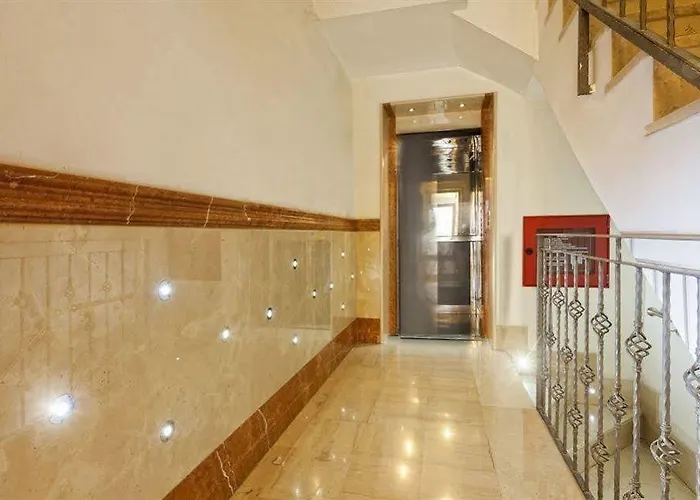 阿尔伯格德尔高尔夫酒店 酒店 3*