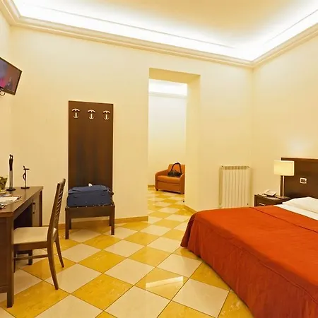 Del Golfo מלון 3*