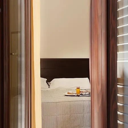 Del Golfo נאפולי